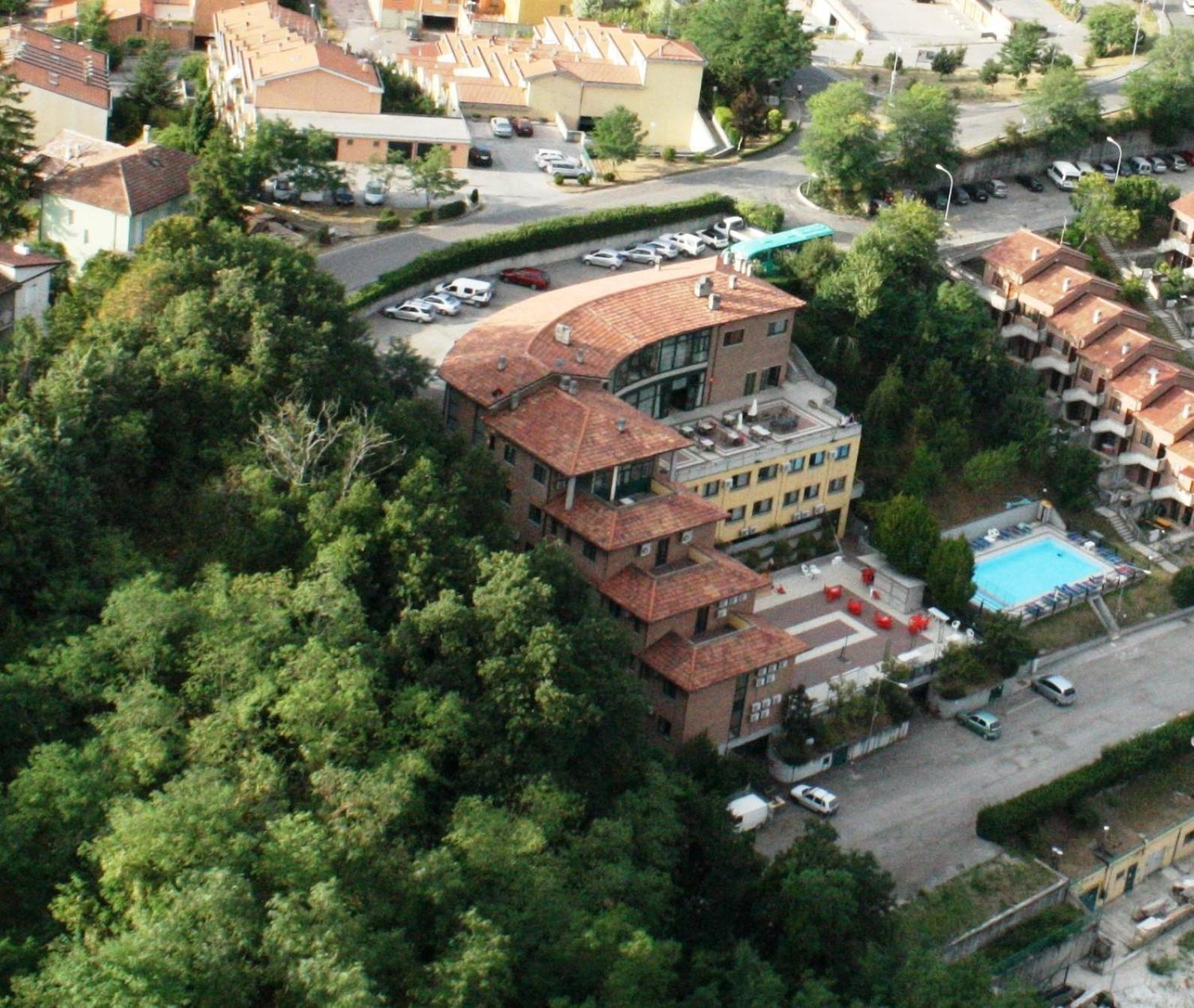 Hotel Tortorina Urbino Exterior photo